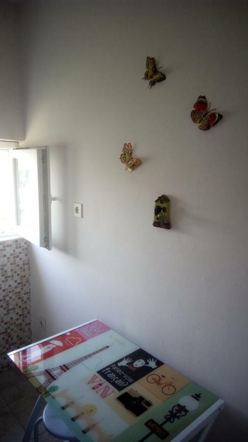Apartment Butterfly Split - For Rest And Relaxation Екстер'єр фото