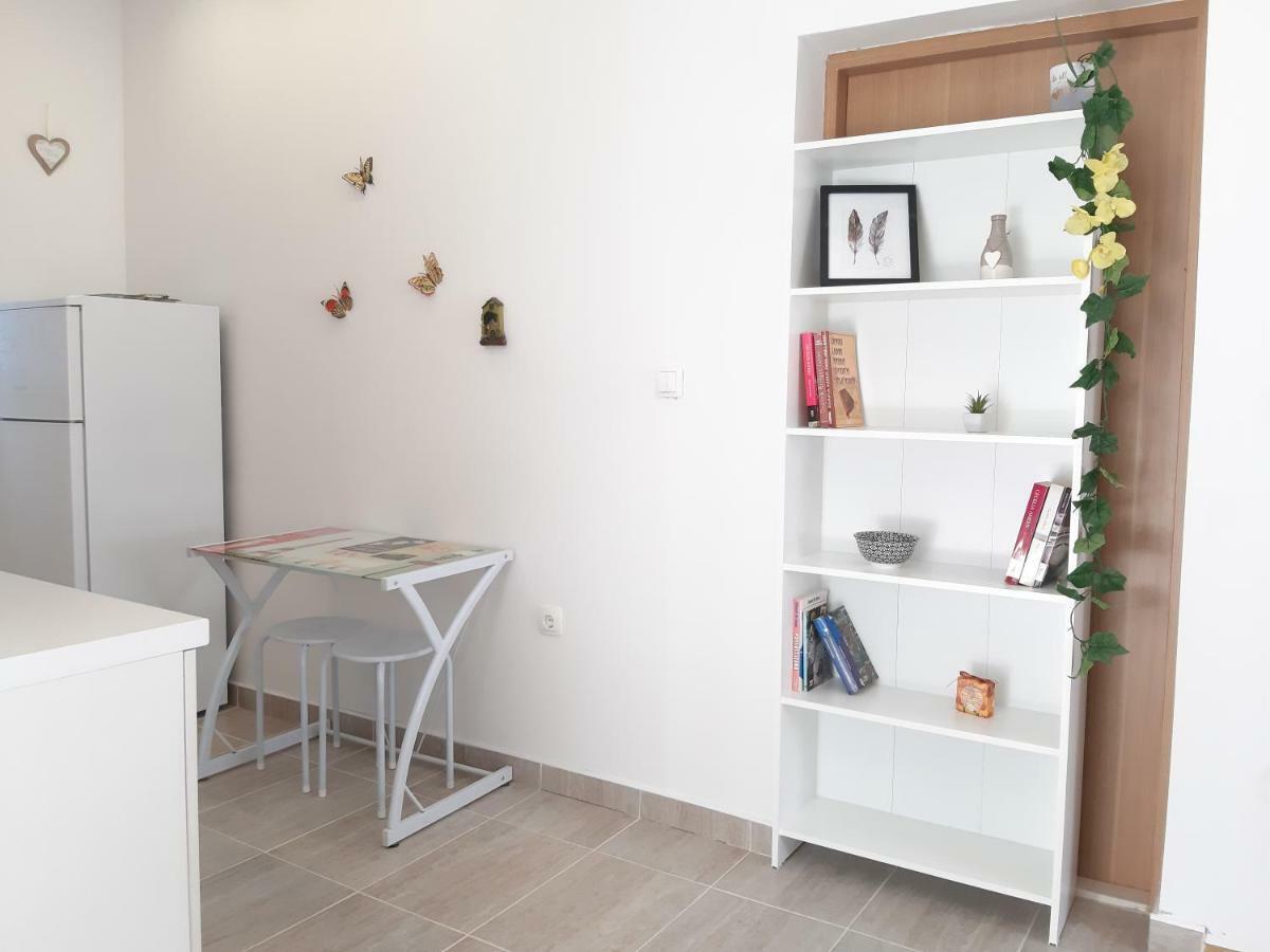 Apartment Butterfly Split - For Rest And Relaxation Екстер'єр фото