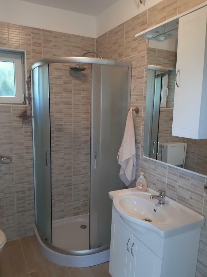 Apartment Butterfly Split - For Rest And Relaxation Екстер'єр фото